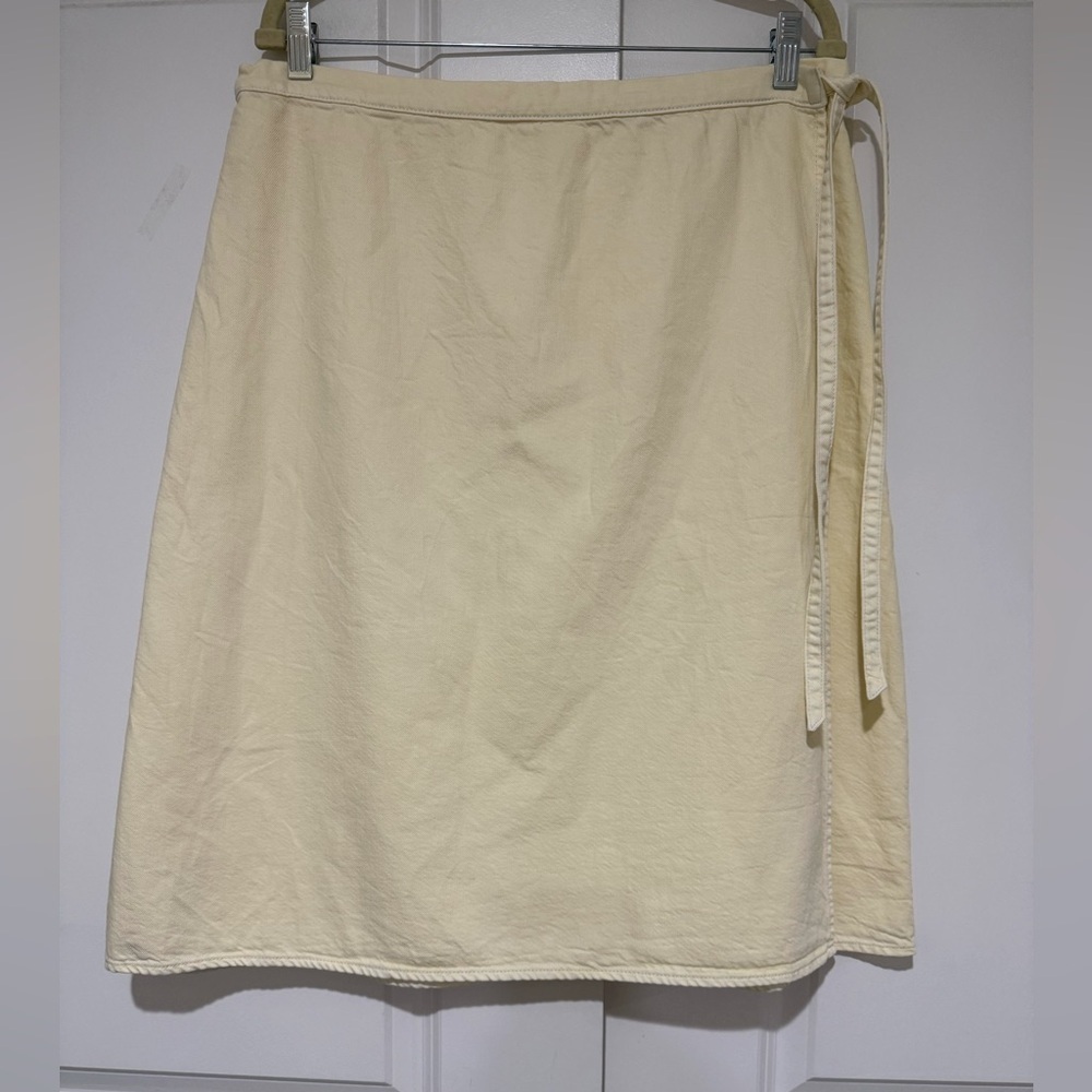 J. Crew Garment-Dyed Wrap Skirt AY930 sz L  Pale Yellow - Picture 5 of 7